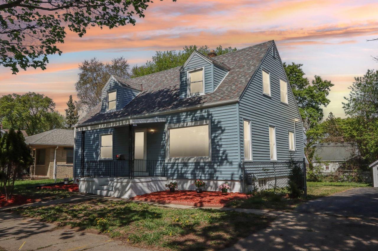 5810 N 36th St, Milwaukee, WI 53209