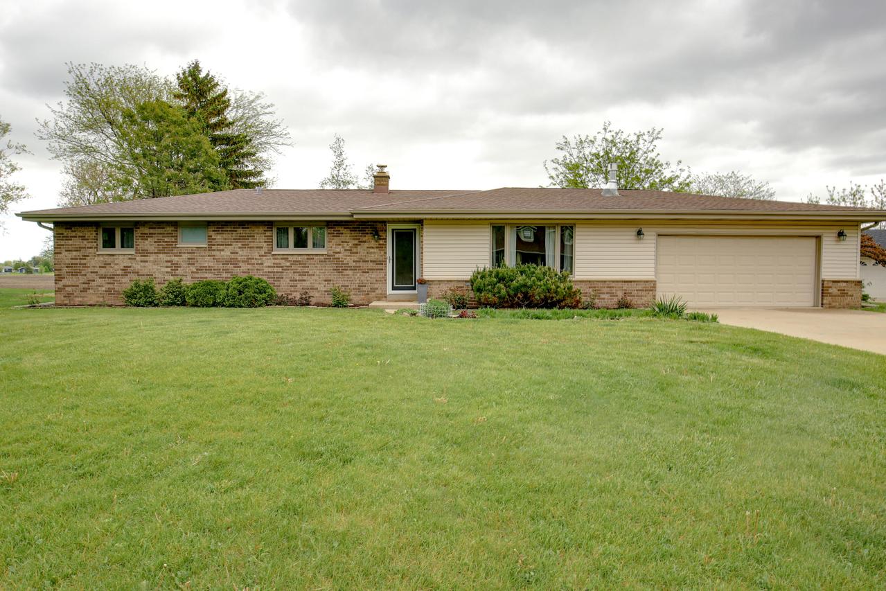 1349 93rd Ave, Somers, WI 53144