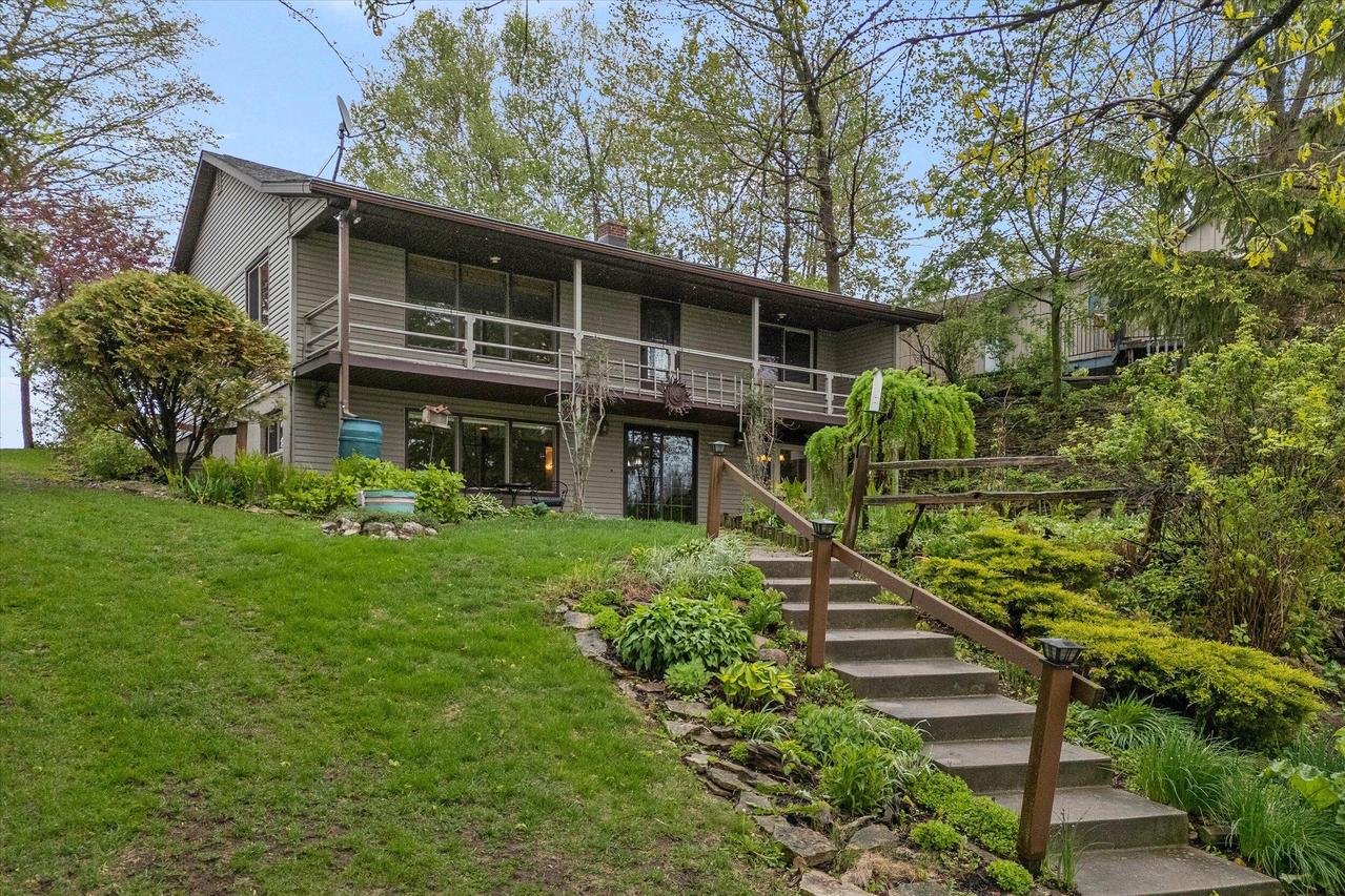 4418 S Union Rd, Newton, WI 54220