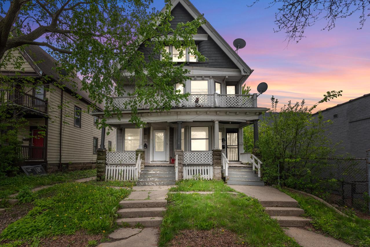 3421 W Clybourn Ave #3423, Milwaukee, WI 53208