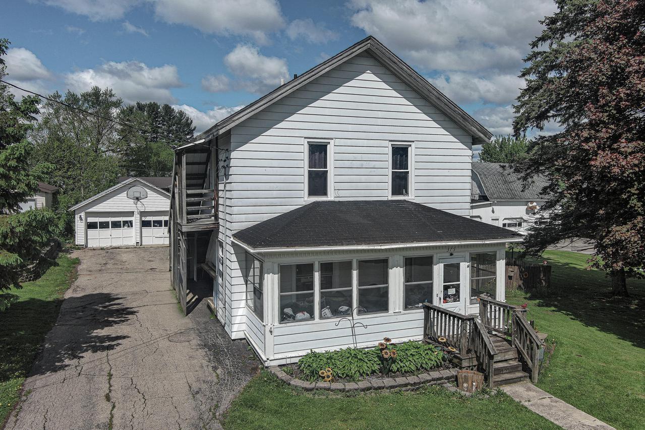 375 S Bridge St, Markesan, WI 53946