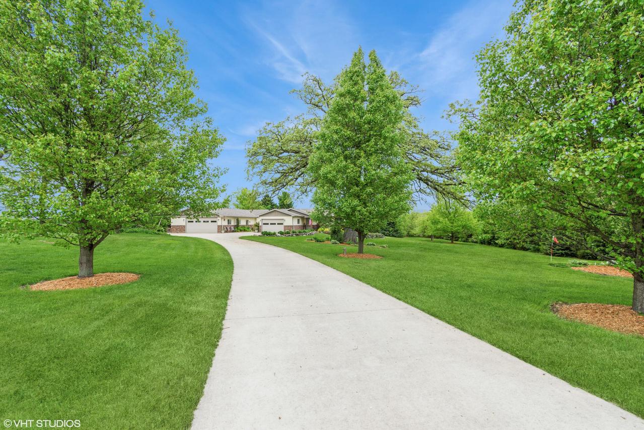 25400 Durand Ave, Dover, WI 53139