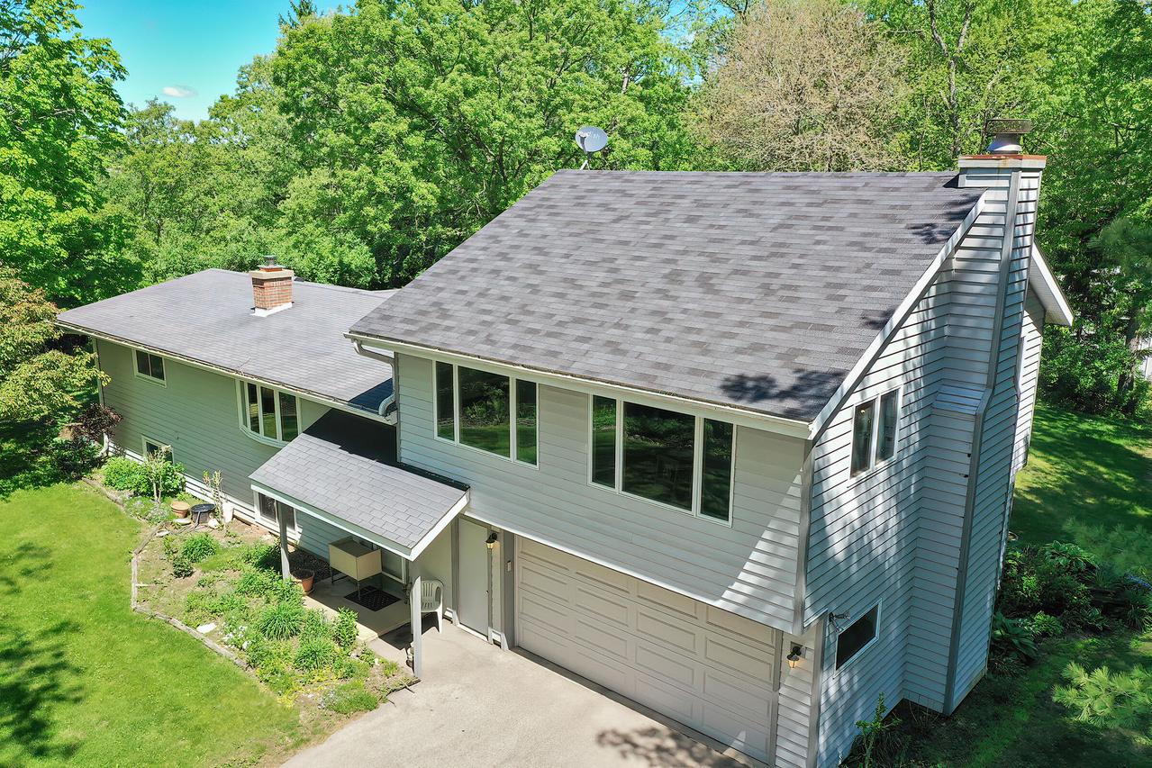 5780 Steele Rd, Lyons, WI 53105