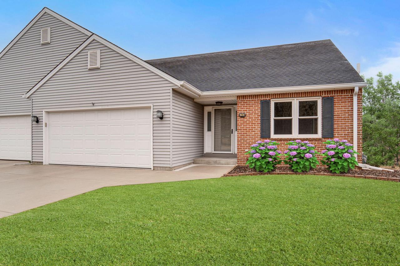 793 Cedar Creek, Grafton, WI 53024