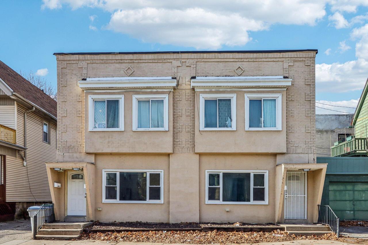 1337 N 43rd St #-1341, Milwaukee, WI 53208