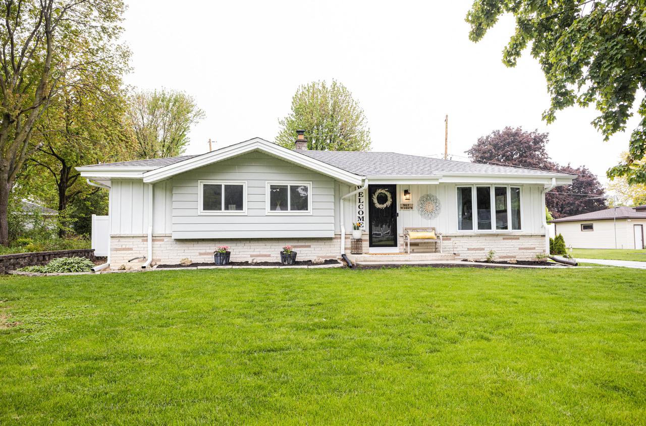 N65W24474 Ivy Ave, Sussex, WI 53089