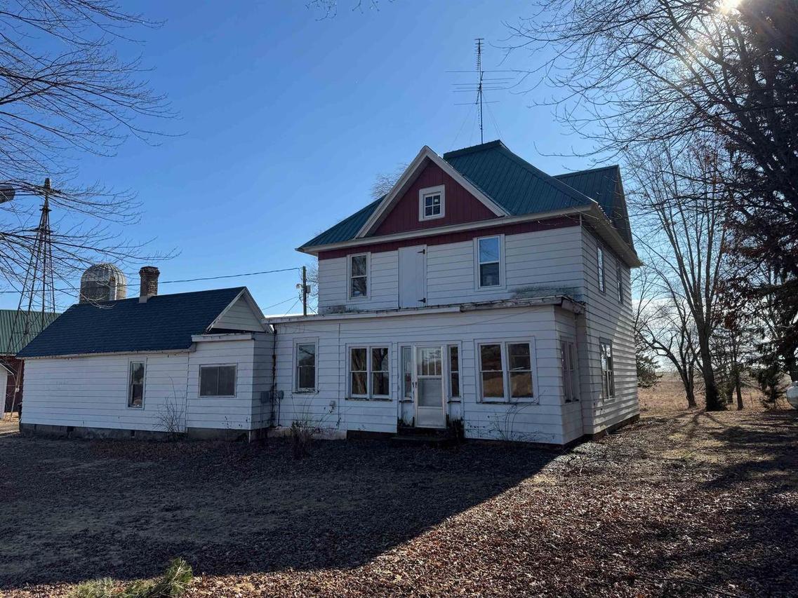 E6367 Cold Springs, Franklin, WI 53943