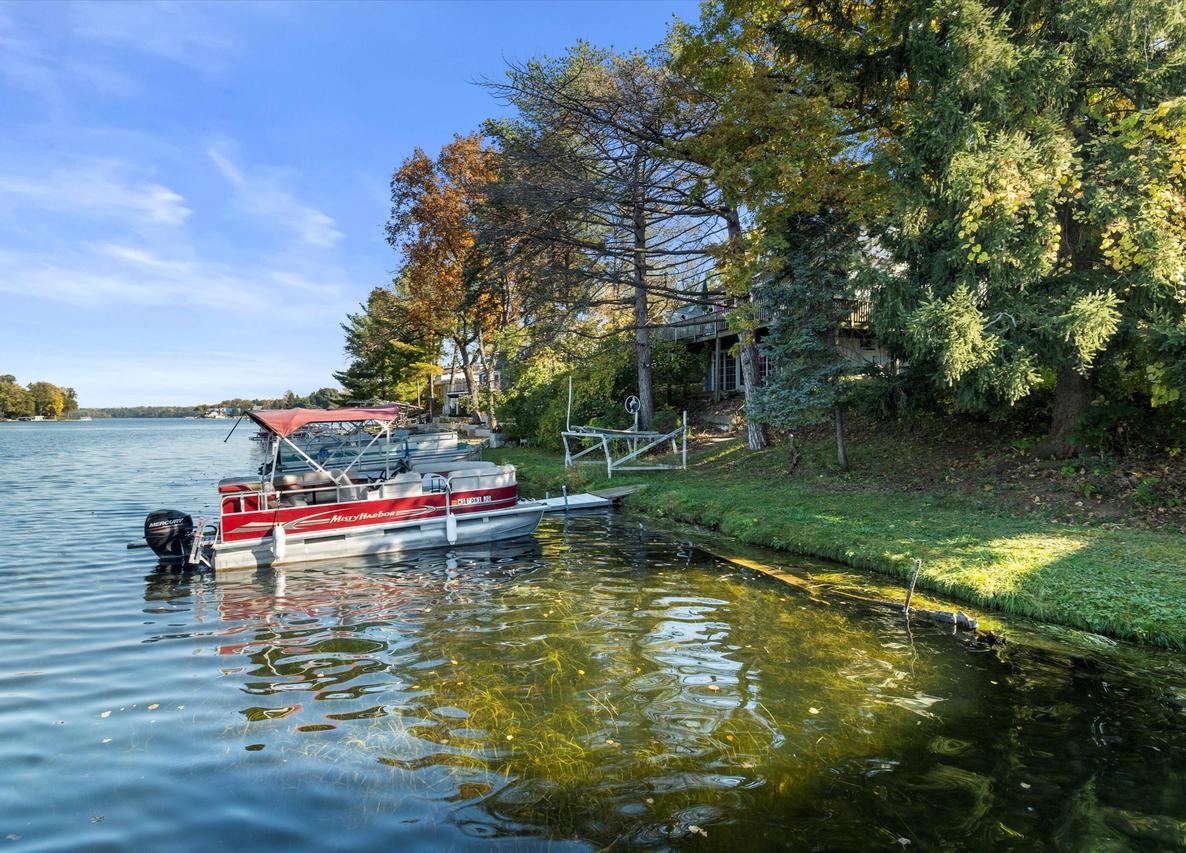 N53W34956 Road B - #Lt41, Oconomowoc, WI 53069