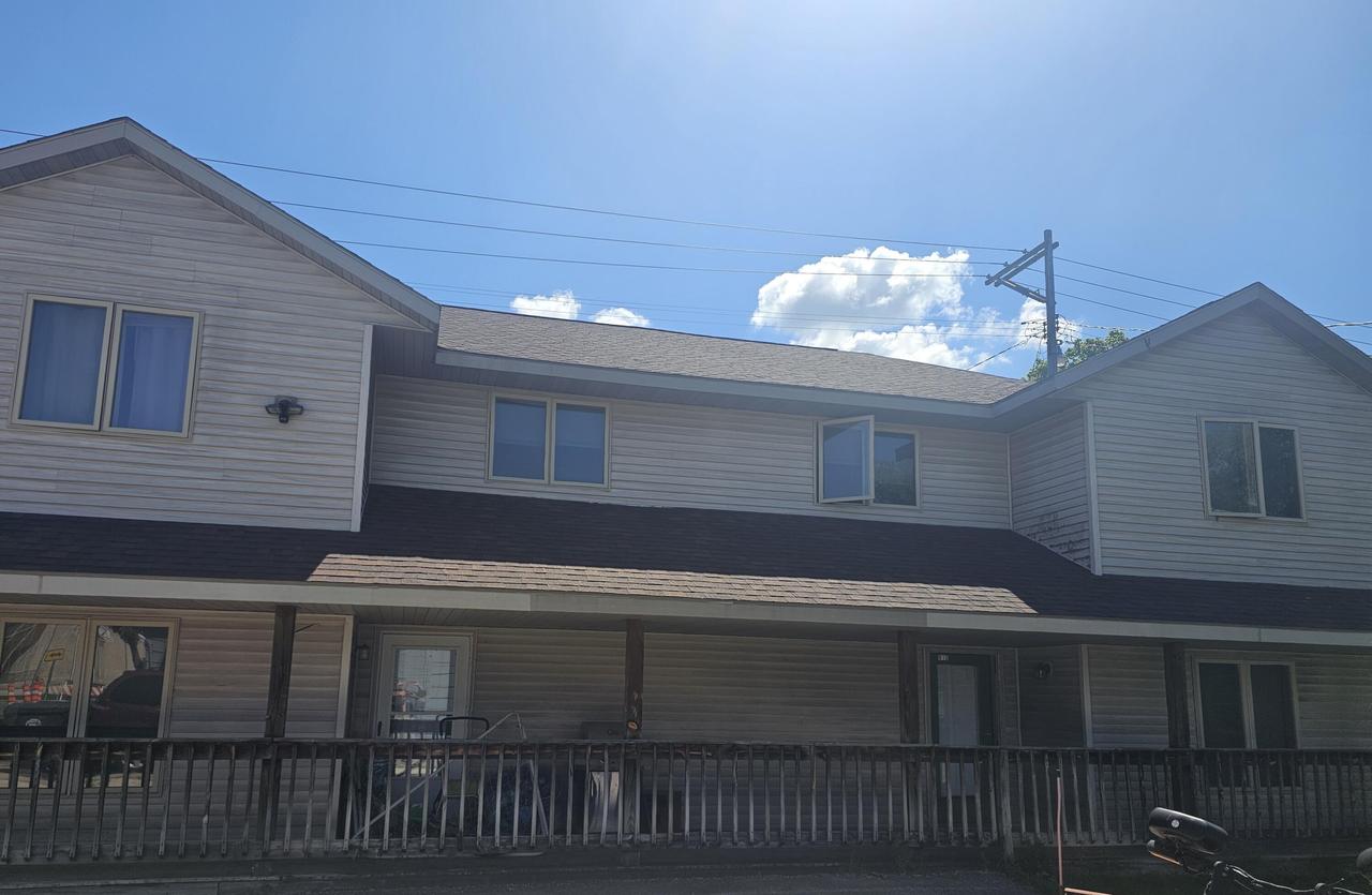 910-912 Logan St, La Crosse, WI 54603