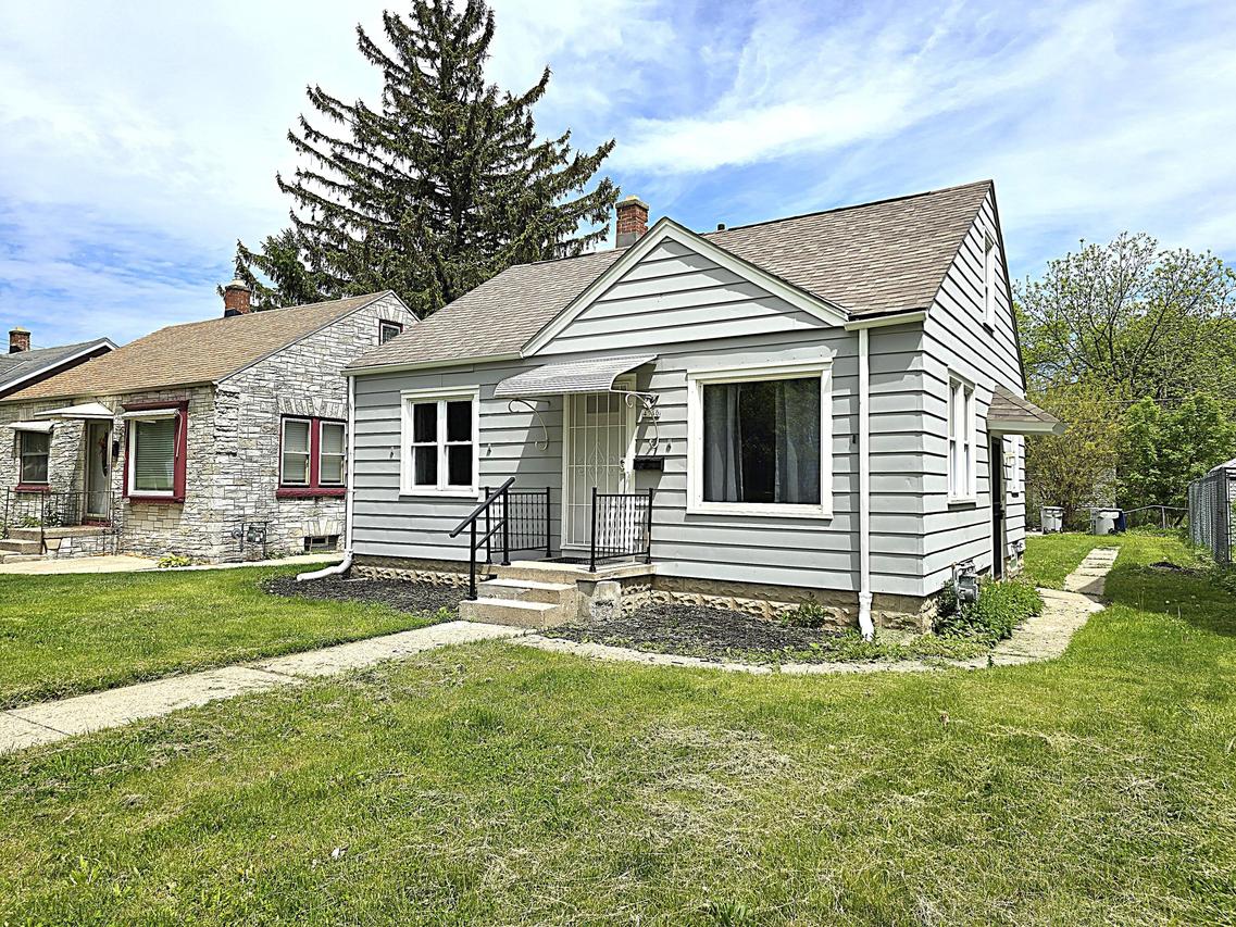 4340 N 48th St, Milwaukee, WI 53216