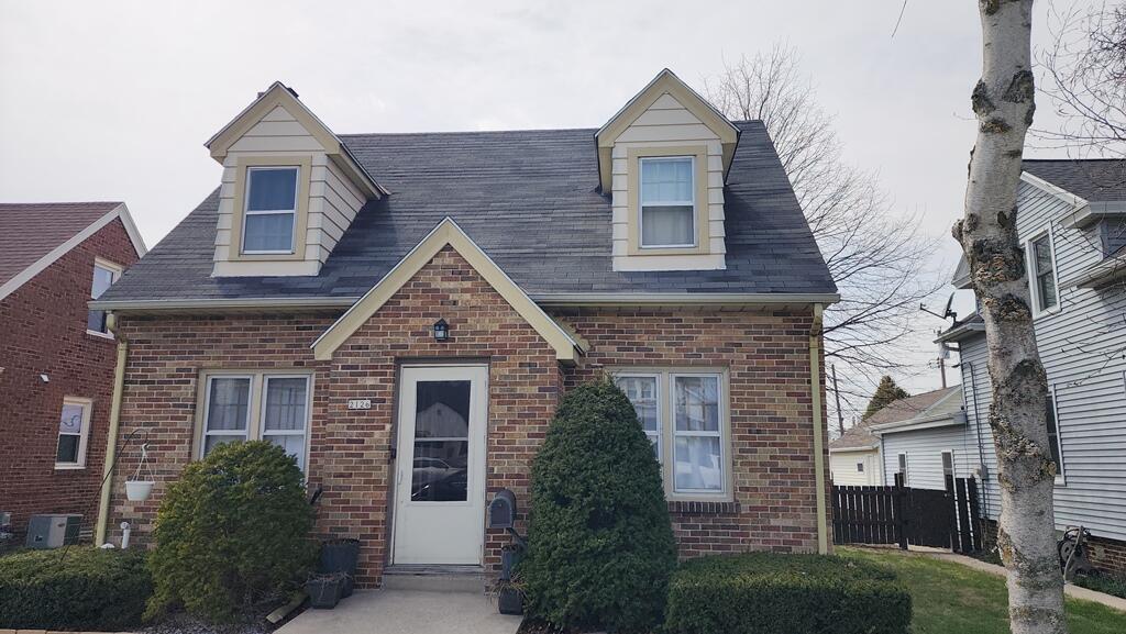 2126 S 16th St, Sheboygan, WI 53081