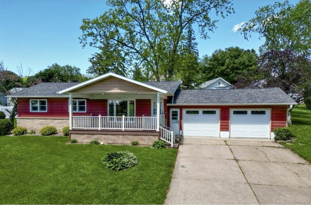 106 Elm St, Westby, WI 54667