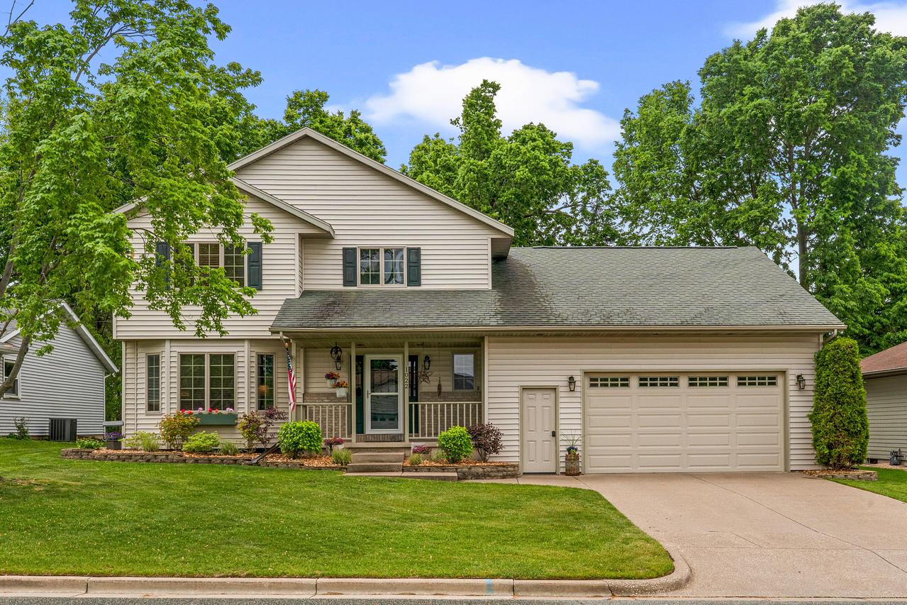 1022 Westview Cir., Onalaska, WI 54650