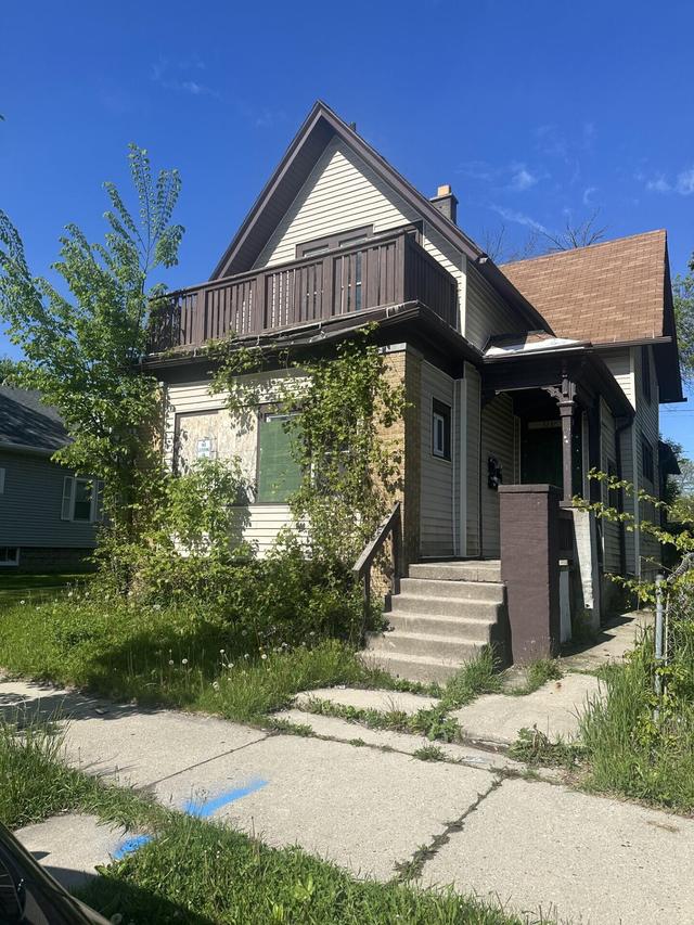 3237 N 10th St, Milwaukee, WI 53206