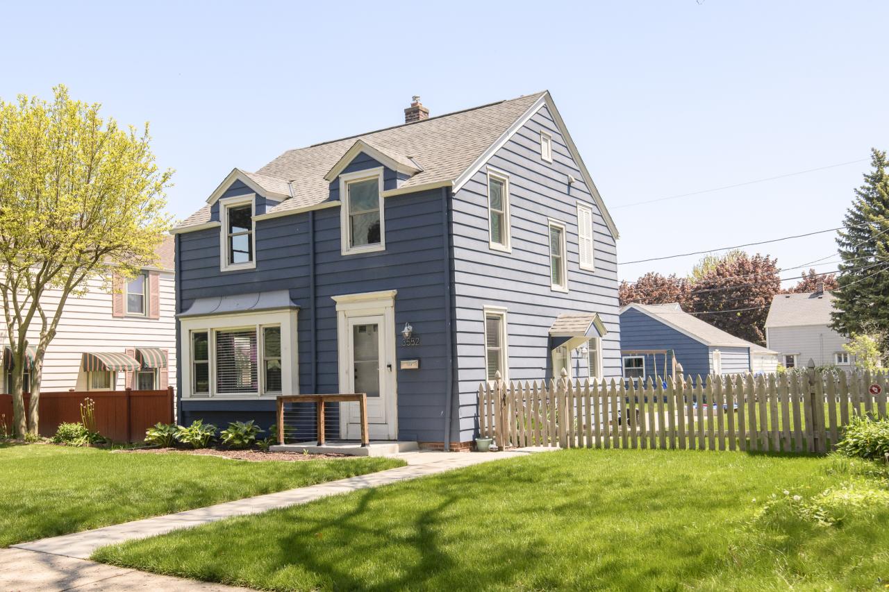 3552 S Pine Ave, Milwaukee, WI 53207