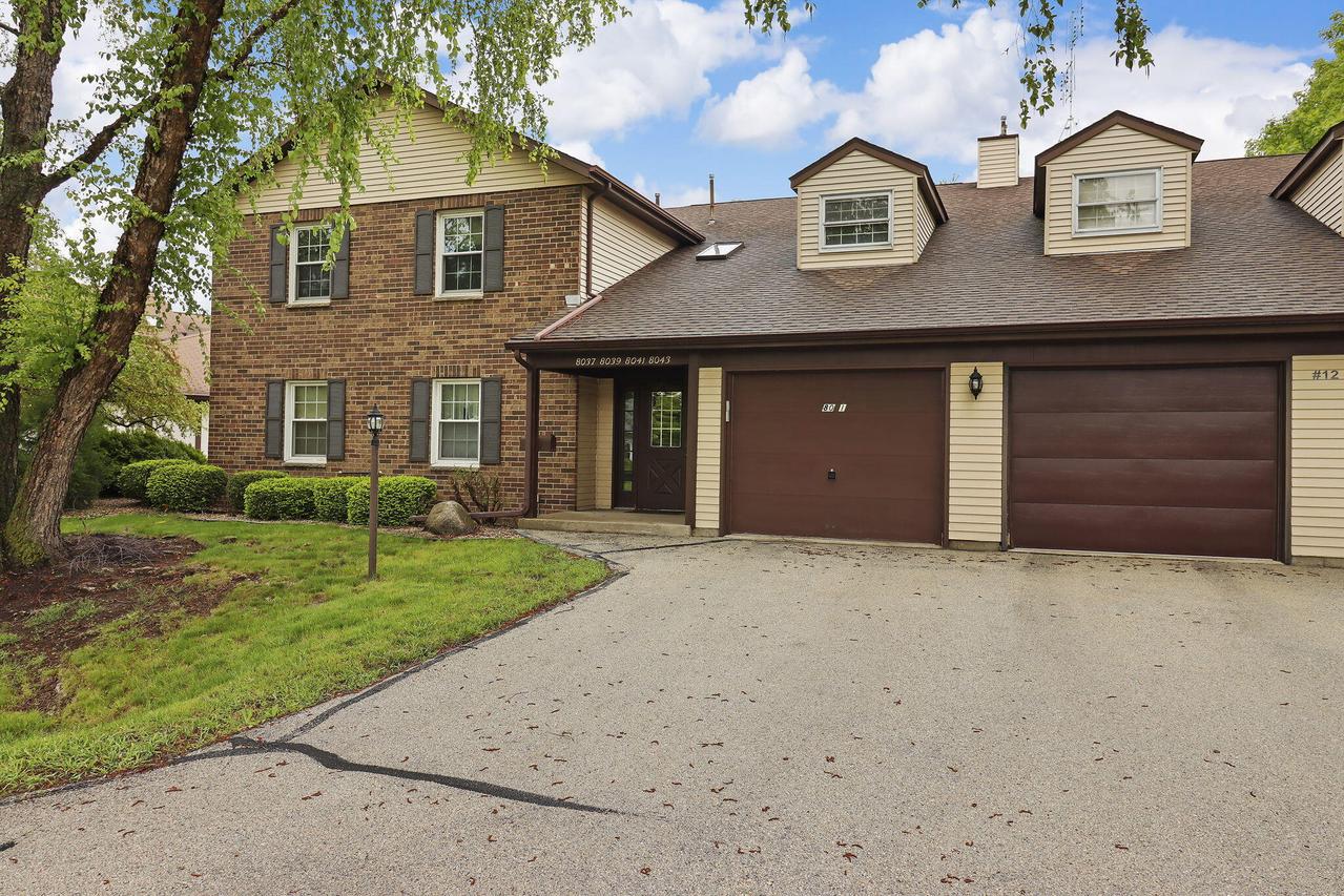 8039 42nd Ave, Kenosha, WI 53142