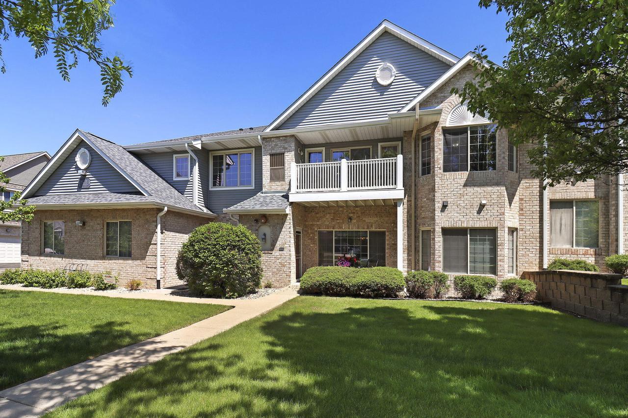 6826 53rd St #25, Kenosha, WI 53144