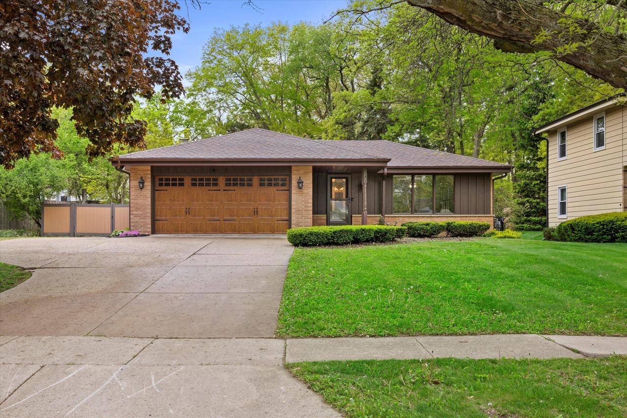 4115 89th St, Kenosha, WI 53142