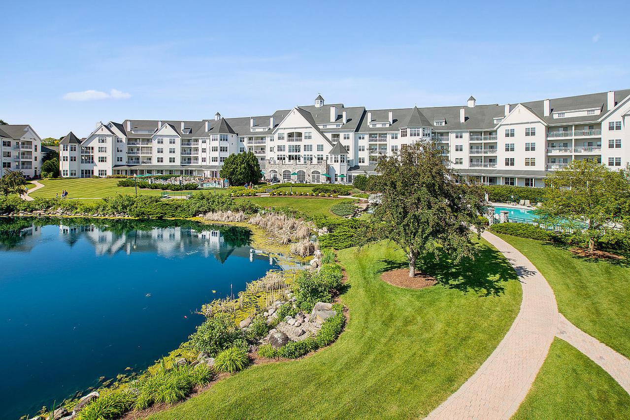 101 Osthoff Ave #302 A-B, Elkhart Lake, WI 53020