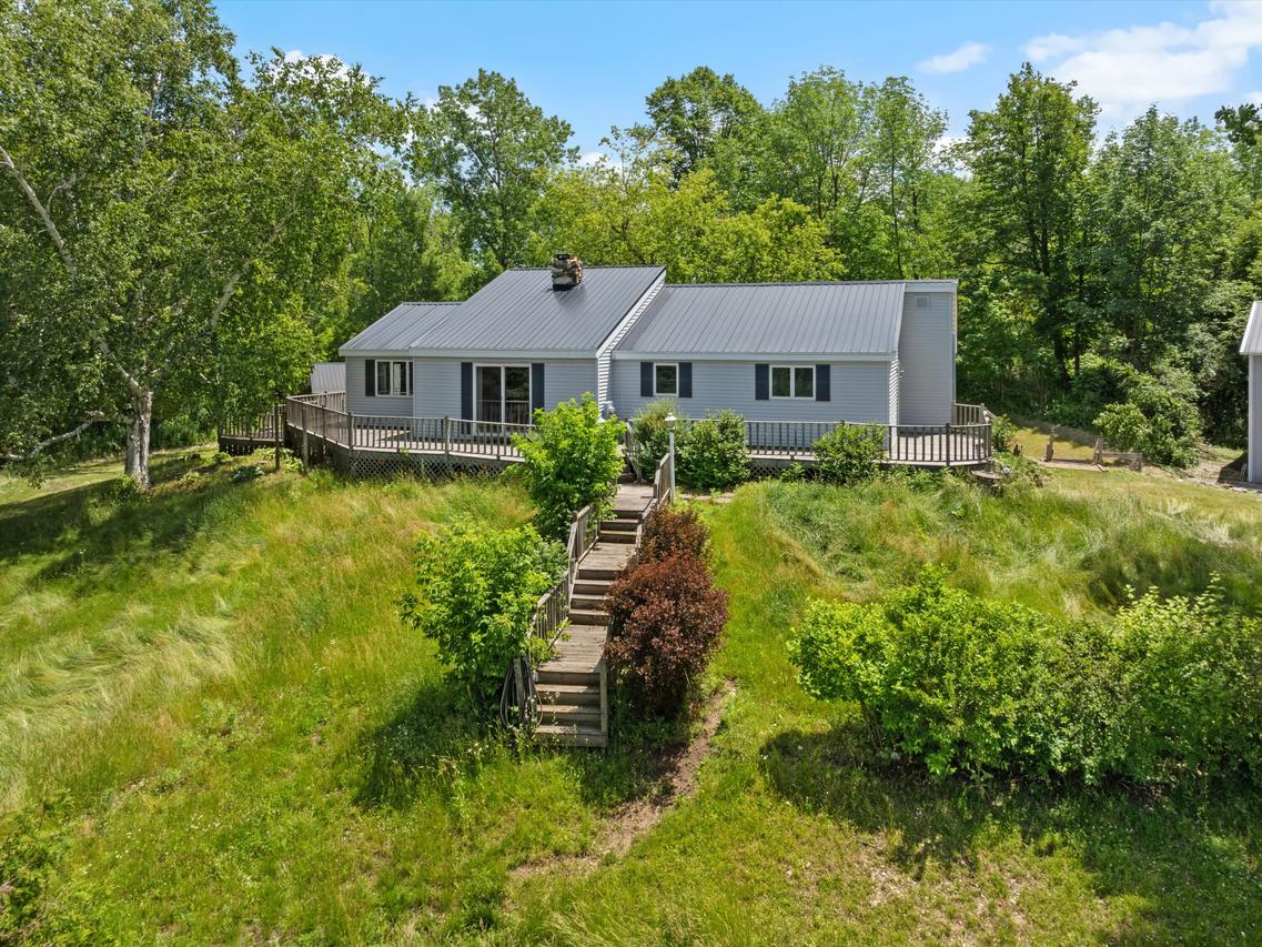 11930 Fairhills Rd, Cooperstown, WI 54227