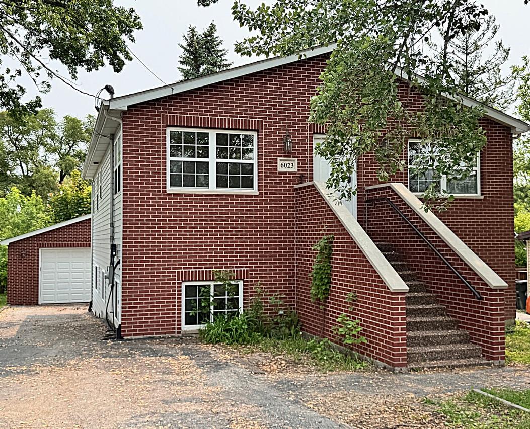 6023 241st Ave, Paddock Lake, WI 53168