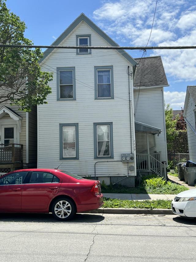 1139 E Kane Pl #1139A, Milwaukee, WI 53202