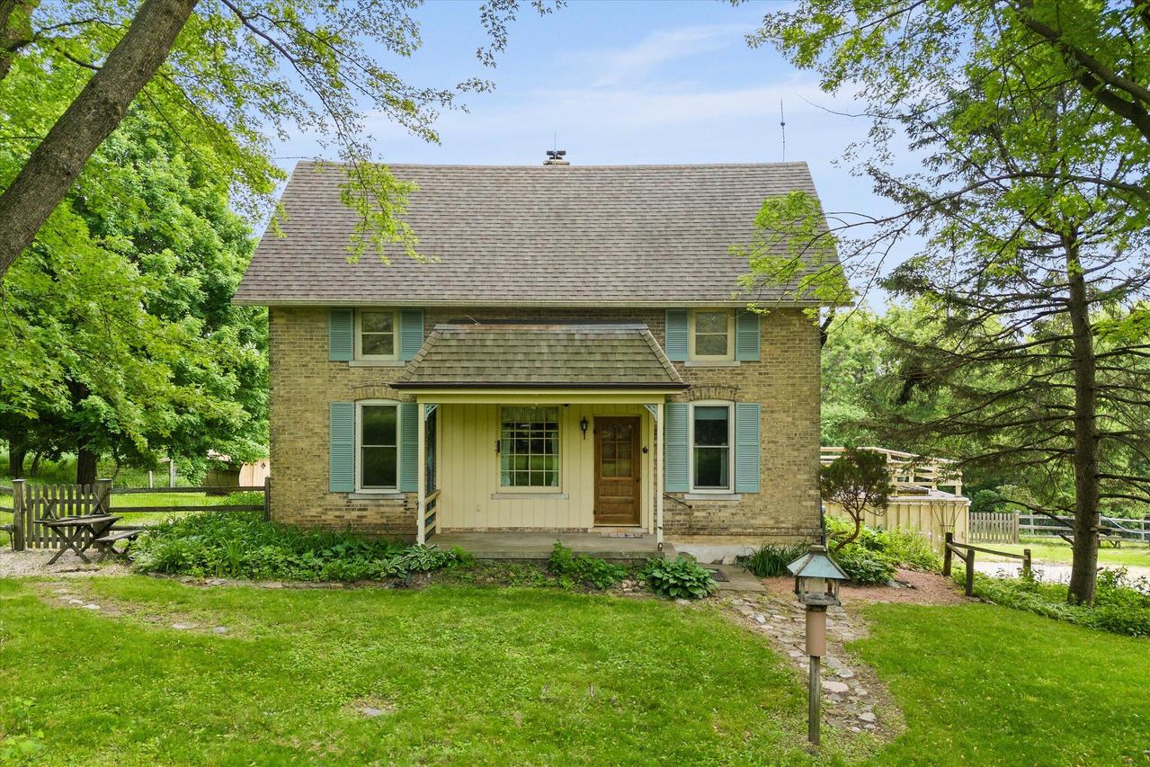 4185 German Village, West Bend, WI 53095