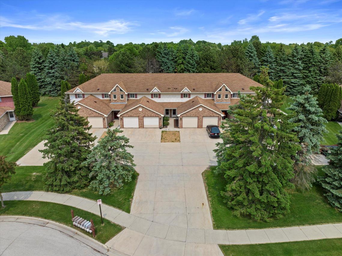 1507 Clarence Ct #5, West Bend, WI 53095