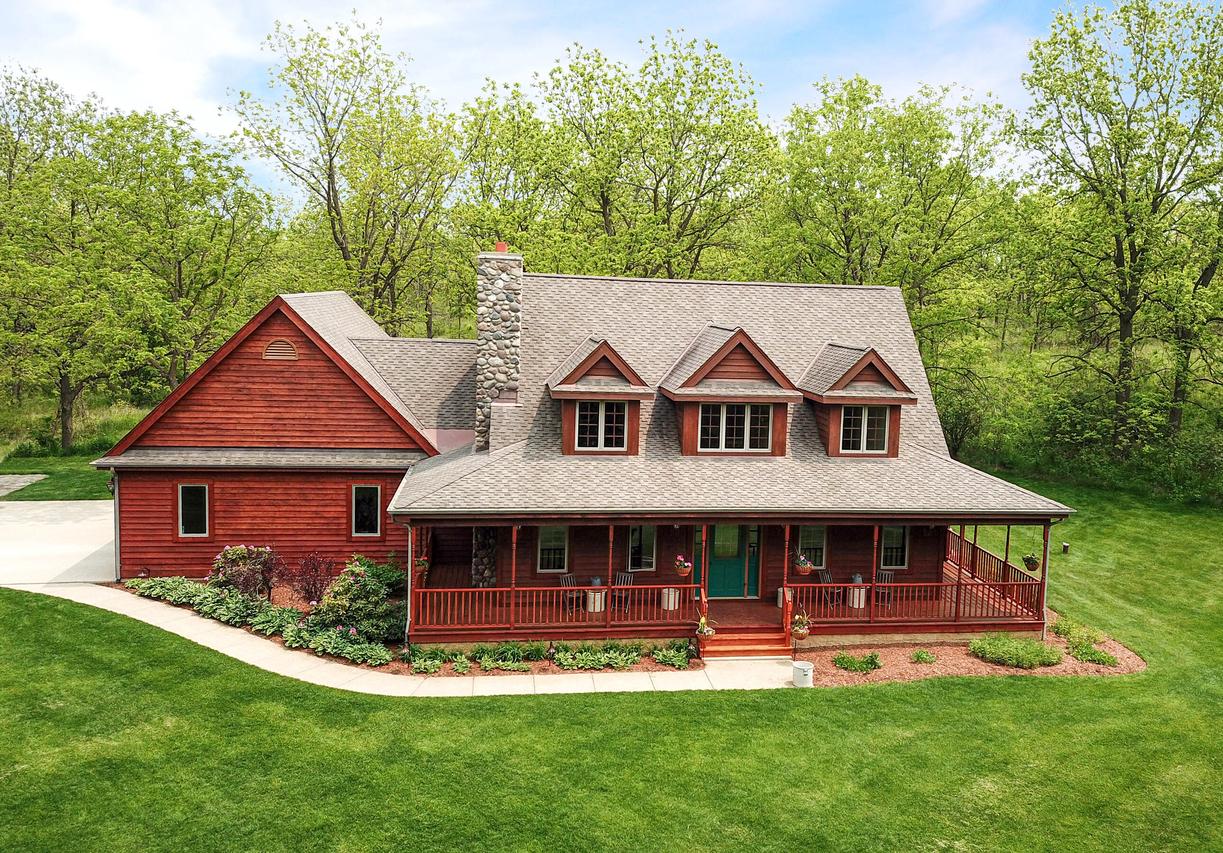 340 St Augustine Rd, Richfield, WI 53017