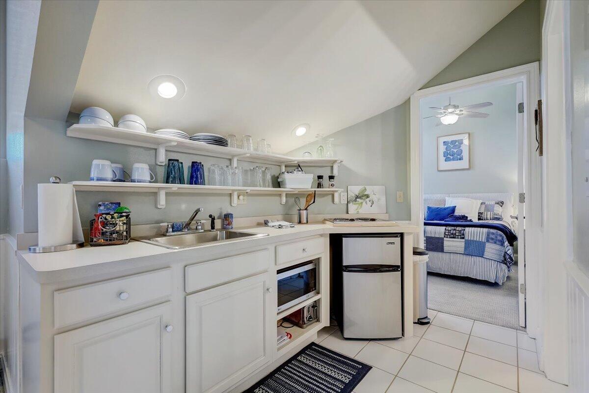 W3216 S Lakeshore Dr #213, Linn, WI 53147