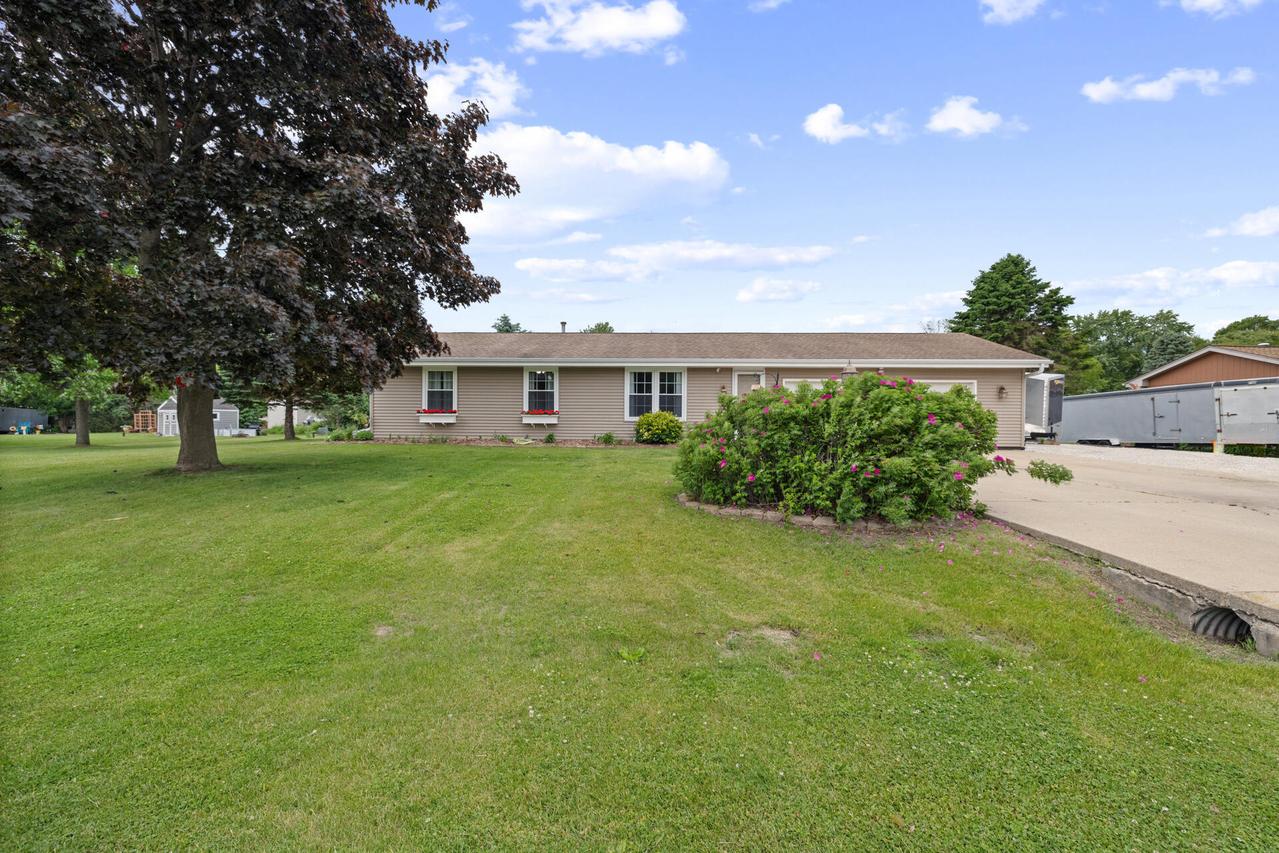 309 East Ave, Eagle, WI 53119