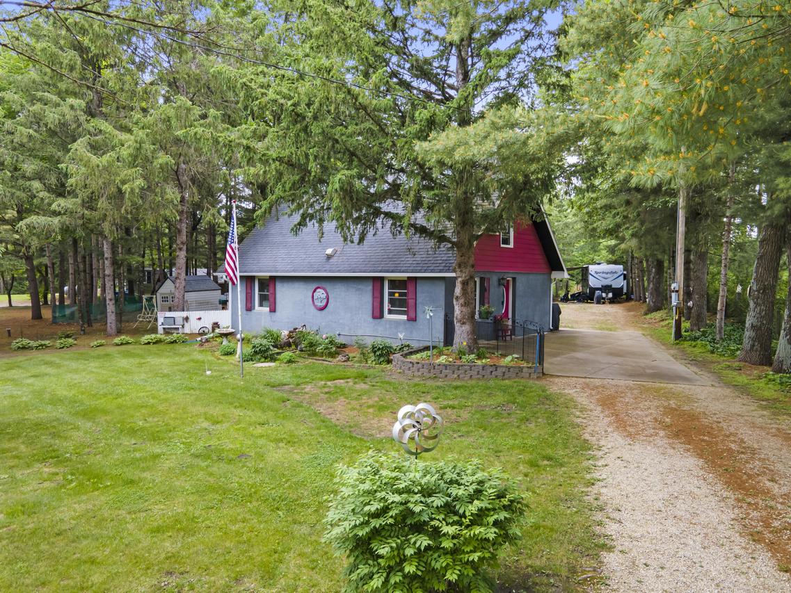 W1802 Davis Creek Rd., Farmington, WI 54644