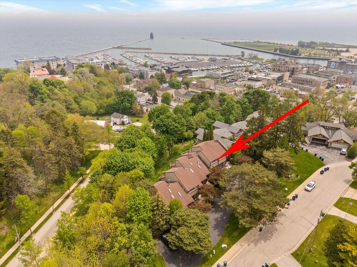 428 N Wisconsin St, Port Washington, WI 53074