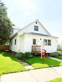 119 S 4th Ave, Edgar, WI 54426
