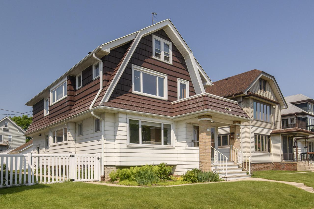 3243 S Kinnickinnic Ave #3245, Milwaukee, WI 53207