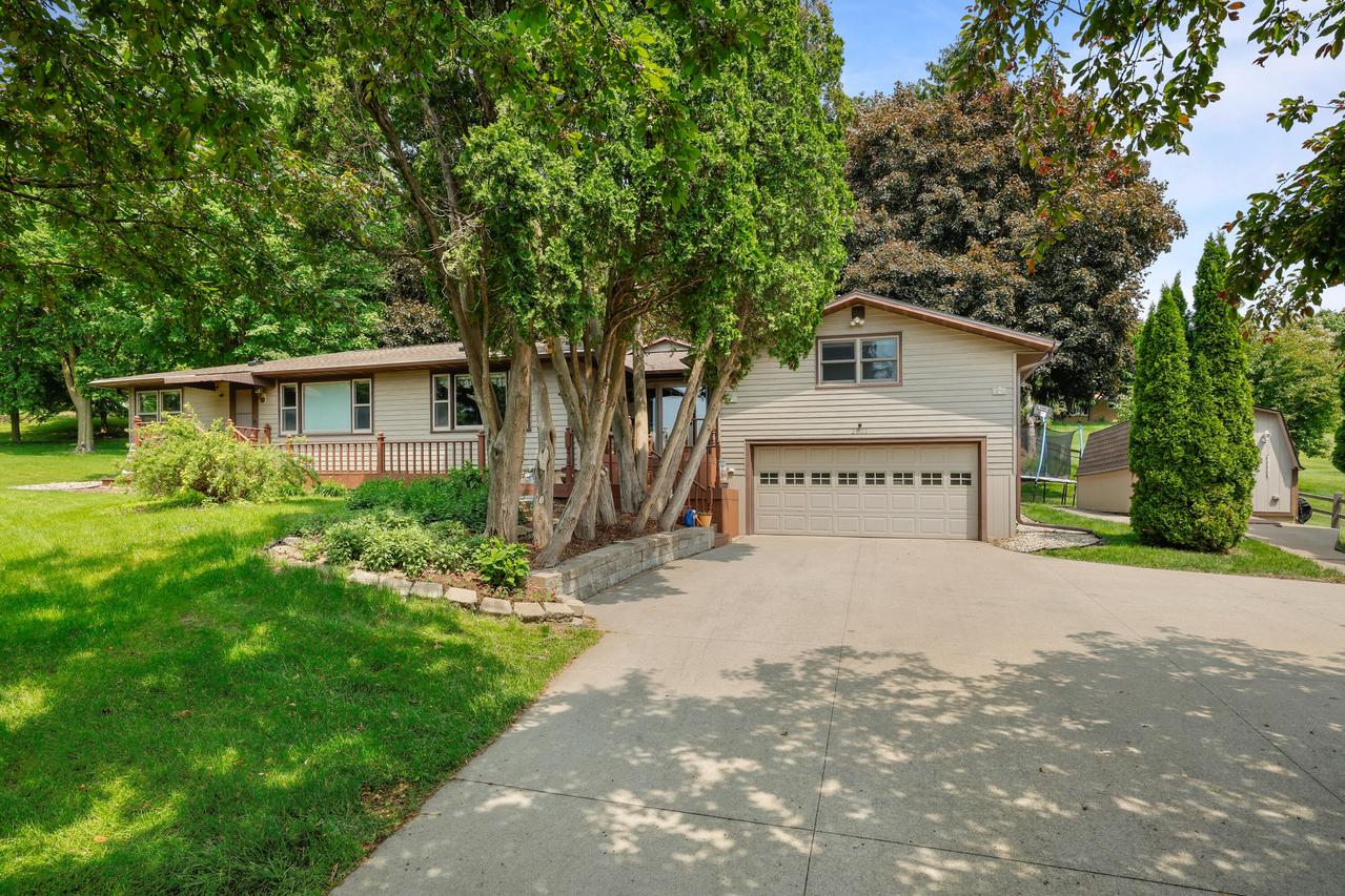 2301 Main St, Onalaska, WI 54650