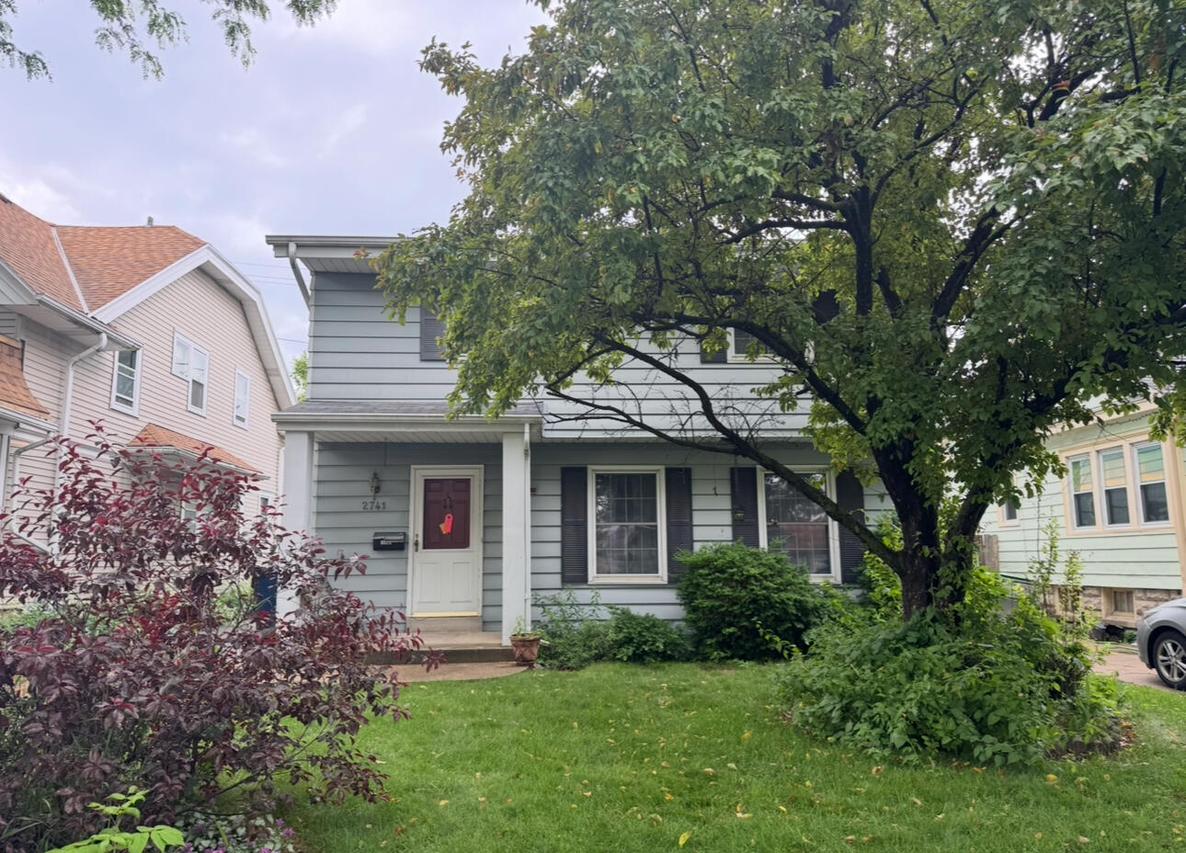 2741 N 56th St, Milwaukee, WI 53210