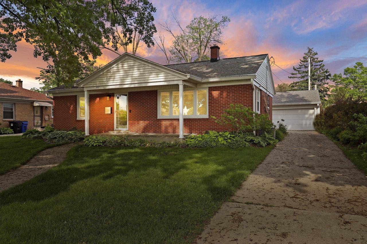3107 Erie St, Racine, WI 53402