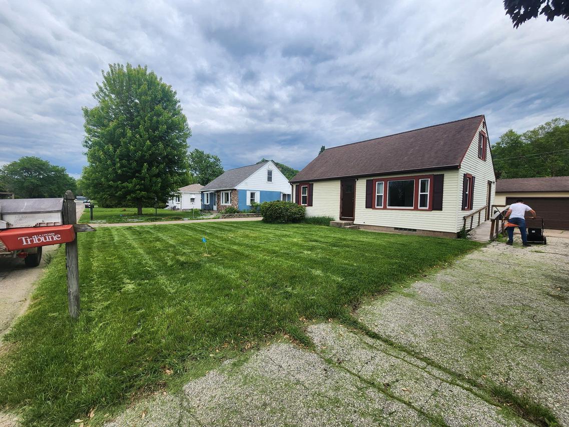 1521 28th St, La Crosse, WI 54601