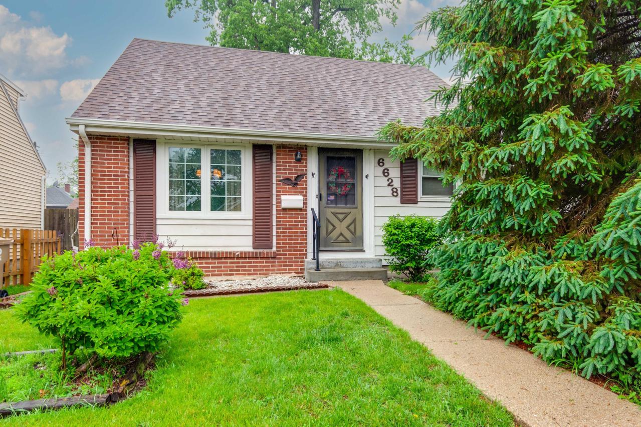 6628 32nd Ave, Kenosha, WI 53142