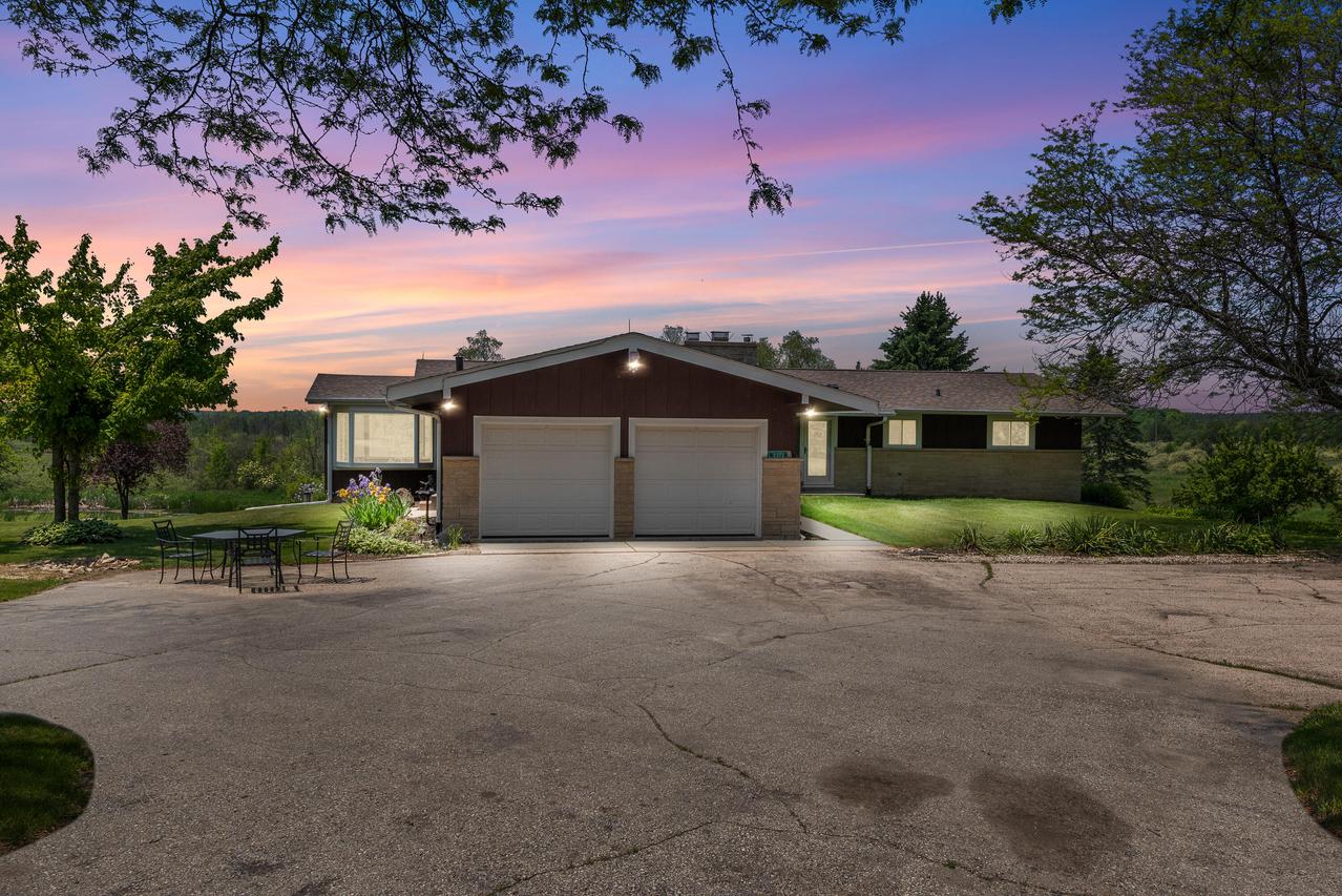 2373 State Road 33 -, Saukville, WI 53080