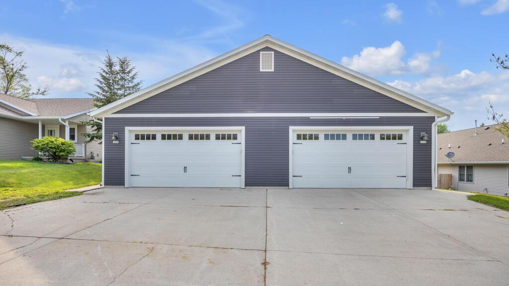 1216 N 31st St #1218, Sheboygan, WI 53081
