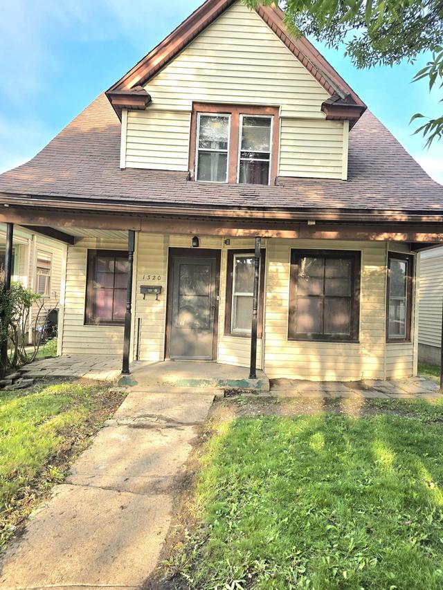 1320 S 64th St, West Allis, WI 53214