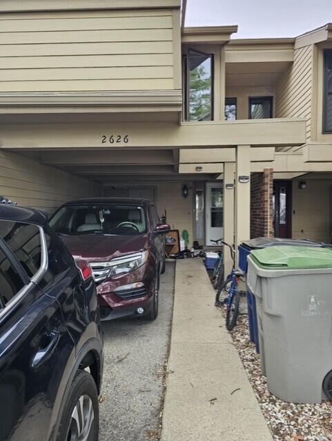 2626 W Parnell Ave, Milwaukee, WI 53221
