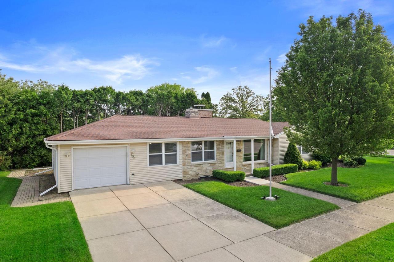 600 Lombard Ave, Racine, WI 53402