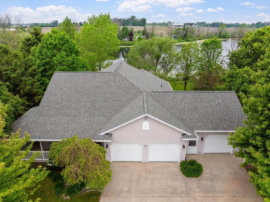 6134 Sonnenburg Ln, Newton, WI 54220