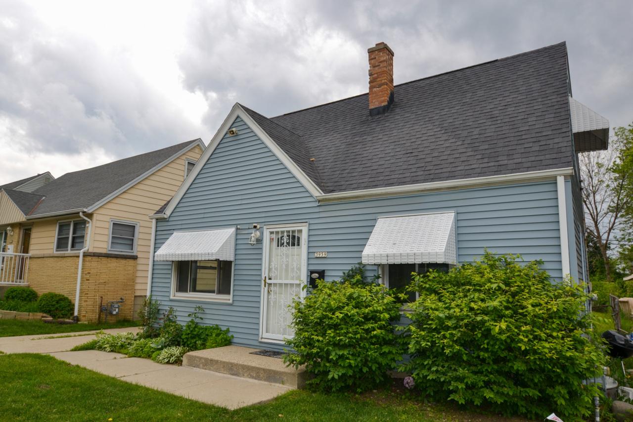 3959 N 71st St, Milwaukee, WI 53216