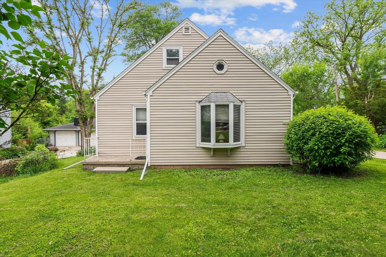 7838 N Sherman Blvd, Brown Deer, WI 53209