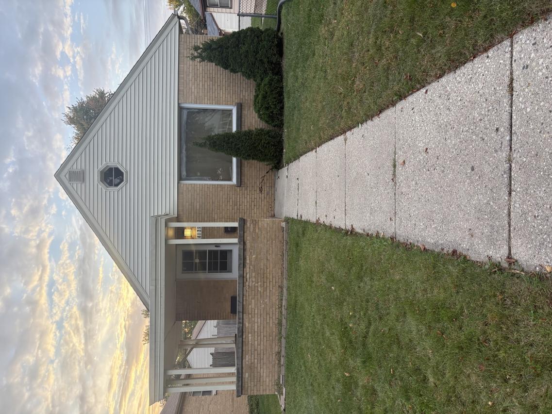 4125 N 62nd St, Milwaukee, WI 53216