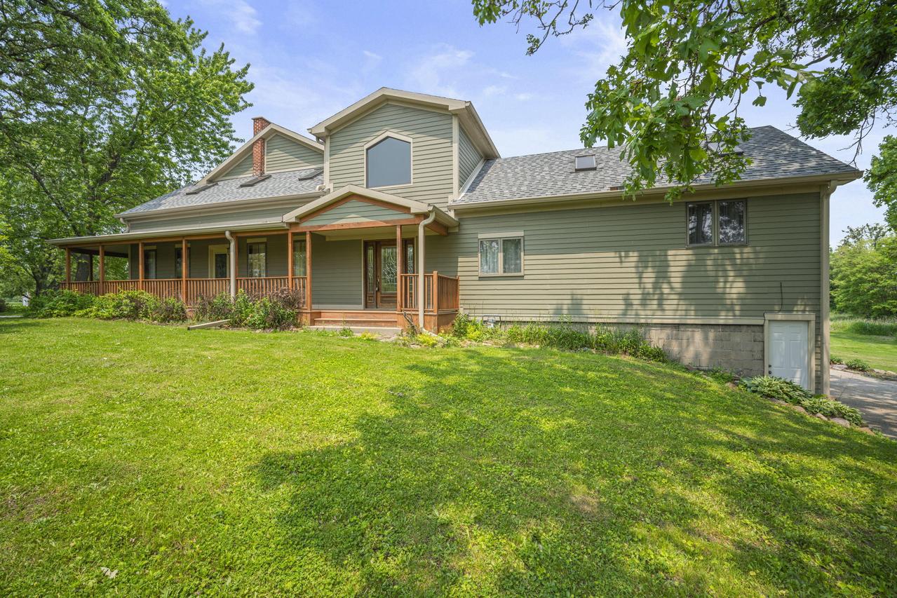 18828 116th St, Bristol, WI 53104